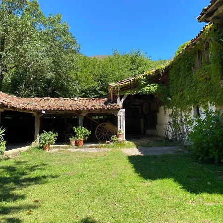 El Invernal De Vallobera Hotel Pujayo